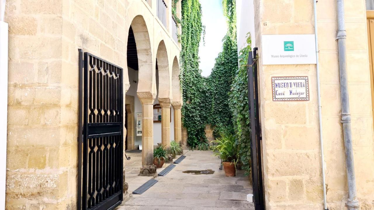 Vivienda Turistica Cervantes Ubeda  Ngoại thất bức ảnh